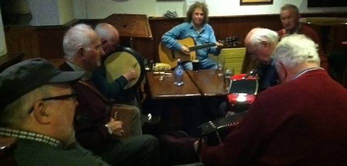 Trad session in St Mullins